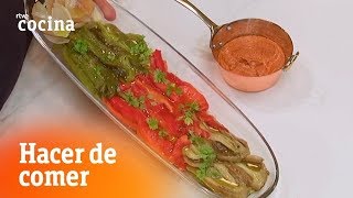 Cómo hacer Escalivada con salsa romesco  Hacer de comer  RTVE Cocina [upl. by Adkins110]