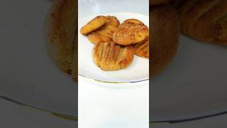 Biscuiti de casa din 2 ingrediente Reteta usoara cu banane si faina de migdale [upl. by Anaicilef9]