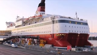 Viking Line MS Gabriella approaching in the port at Mariehamn  Timelapse [upl. by Cassius]