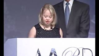 Lauren Potter accepts AAPD Image Award for cast of Glee [upl. by Kamal92]