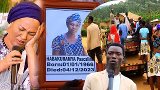 Arapfuye Pascaline Wumuhanuzi 😭Urusengero Yabwirijemo Kucyumweru Ruramuroze Kwirimbi Pst Yanze kuza [upl. by Inek938]