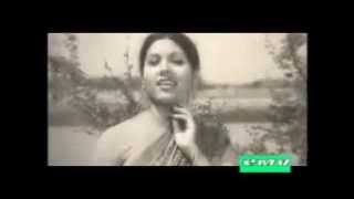 Chithi Asbe Jani Ashbe  Film Aradhona [upl. by Ettenom]