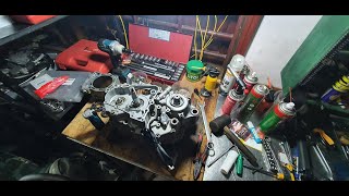 Yamaha WR450F Engine Rebuild Bottom end rebuild P2 How to install WR450F transmission [upl. by Ayaet141]