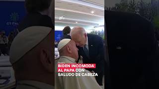 Biden incomoda al papa con saludo de cabeza  N Shorts [upl. by Beaudoin625]