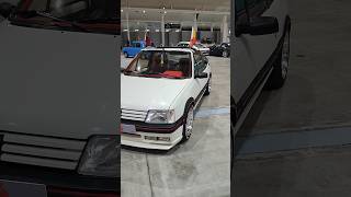 impresionante Peugeot 205 cabrio [upl. by Sissie654]