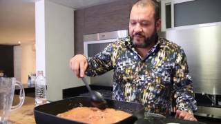 Cocinando con Beto Zapata  Sopa de fideo con rib eye y tocino [upl. by Abla]