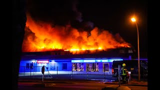 Großbrand in Leegebruch Lagerhalle in Vollbrand [upl. by Tnecillim783]