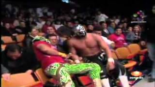 CMLL  201110 p5 [upl. by Hailed]