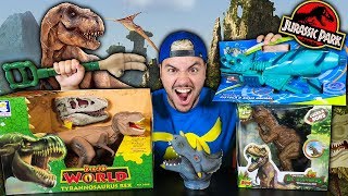 MOSTRANDO BRINQUEDOS DE DINOSSAURO  DINO WORLD E TREX [upl. by Nnylirehs]