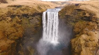 DRONE CASCADES et SABLE NOIR  VLOG ISLANDE 4 [upl. by Anhavas]