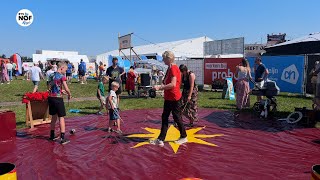 Tweede editie Bouwvak Festival valt in de smaak quotWy sjogge minsken genietsjenquot [upl. by Einad537]