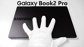 Gaming on a Samsung Laptop Galaxy Book2 Pro Unboxing [upl. by Edlyn]