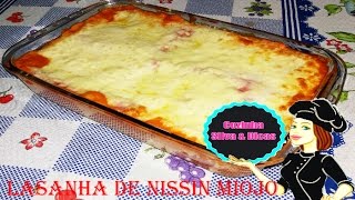 Receita de Lasanha de Miojo Delicioso No Forno [upl. by Gnuhc]