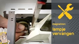 Lampje van uw magnetron vervangen  De Onderdelenwinkelnl methode [upl. by Ardried]