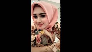 Ulva Riani 🔜 TIKTOK JILBAB CANTIK TERBARU 2020 [upl. by Atinek]