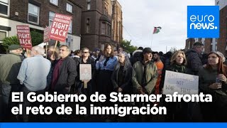 El Gobierno de Starmer afronta el reto de la inmigración [upl. by Gerda]