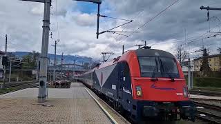 Einfahrt des Schnellzug 1820 quotMicotrasprinterquot am 29032024 in Villach Hbf [upl. by Orford]