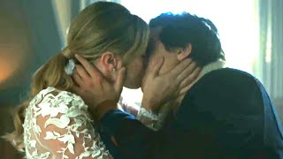 Riverdale 6x05  Kiss Scene  Betty and Jughead  Lili Reinhart and Cole Sprouse [upl. by Geoff]