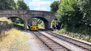 D9551 amp D9504 arrive at Wirksworth 14s60 [upl. by Mannes]