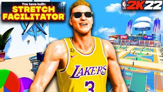 THE FIRST EVER quotSTRETCH FACILITATORquot BUILD IN NBA 2K22 New Rare Best Stretch Big Build [upl. by Haisa]