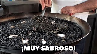 Arroz Negro en paella [upl. by Guevara847]