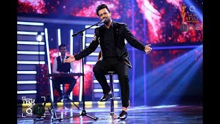 DarasalAitebaar  Atif Aslam Live at Hum Style Awards 2017 HD [upl. by Oirrad]