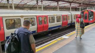 London Underground Trains At Farringdon [upl. by Cherie]