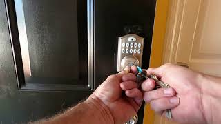 Kwikset 914 Dead Bolt SmartCode Smartkey Installation  How To Program [upl. by Nyllewell363]