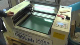 LASERCUTTER Schneiden von Acrylglas [upl. by Amandy]