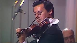 Vladimir Spivakov  Bach Violin Concerto No 1 in A minor  Moscow Virtuosi [upl. by Hobbie]