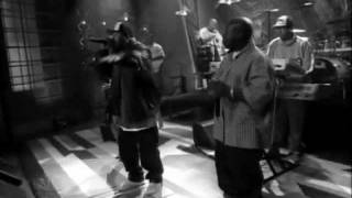 Twista  Slow Jamz Live On Leno 03162004 Featuring Sy Smith [upl. by Novyad]