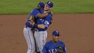 Beltre makes great grab turns two to end it [upl. by Ardnaiek]