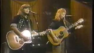 Indigo Girls  Watershed on The Tonight Show 1991 [upl. by Nevla]