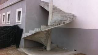 Escalier spirale béton Time Lapse [upl. by Innep115]