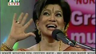 Tumi amar prothom shokal  Shakila Zafar Live [upl. by Amice861]