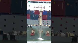 SHARP TURN containership ships shipspotting [upl. by Nikolos104]