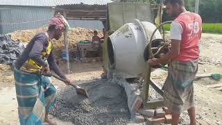 How to Mix Concrete in a Mixer Machine  Cement  Sand  Aggregate  1153   Best Construction [upl. by Crespo]