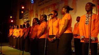 Le Dr F Kot et Duala Inter Choir  Chantez au nom de Jehovah [upl. by Alden199]