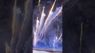 Feuerwerk auf Olympiastadion 😳 fireworks silvester feuerwerk pyrotechnik [upl. by Hsirt]