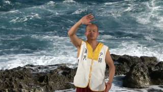 Shaolin Qi Gong mit Meister Shi Xinggui01 [upl. by Aidnahs]