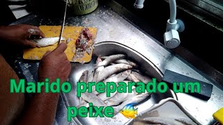 Marido limpando peixe que ele trouxe de viajem🐟😋 [upl. by Eendyc]