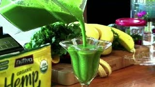 How to Make a Delicious Vegetable Smoothie  Raw Foods amp Smoothies [upl. by Llabmik677]