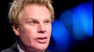 Abercrombie amp Fitch CEO Explains Why He Dislikes Fat Girls [upl. by Yrrem]