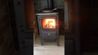 Bakeheart  ESSE wood burning cook stove [upl. by Ylsel]