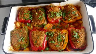 Фаршированные перцы на овощной подушке в духовке Это не только вкусно  Это еще и красиво [upl. by Ursal]