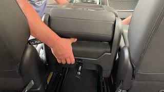 KIA Carnival  Removable 2nd row middle seat  how to remove and reinstall [upl. by Christiane108]