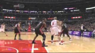 Chris Bosh with a huge flop against Chicago Bulls [upl. by Hnahk]