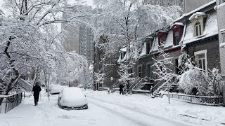 Heavy SNOW in Montreal Canada 🇨🇦 4K Snow falling video [upl. by Idnarb787]