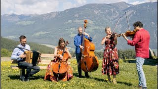 Geburtstagsmarschl Hofmanns Glückwünsche  Di Vogaiga Südtirol [upl. by Mehcanem]