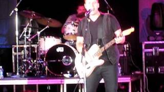 Matthew West at Sea World San Antonio Praise Wave 2011 [upl. by Irish]